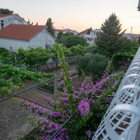 Zeravica Apartment Srima