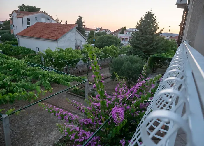 Zeravica Apartament Srima